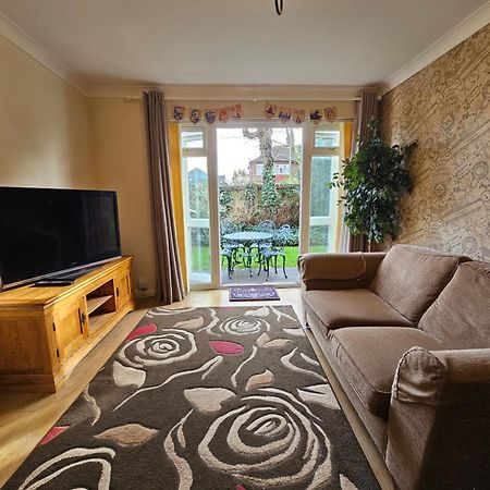 Harry Potter Hogwarts Apartment Watford  Buitenkant foto